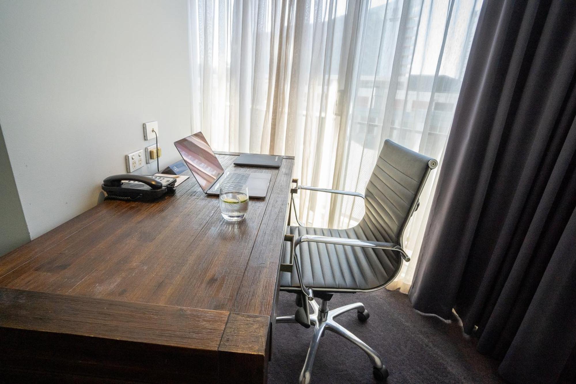 Hotel Adelaide Rockford Zewnętrze zdjęcie